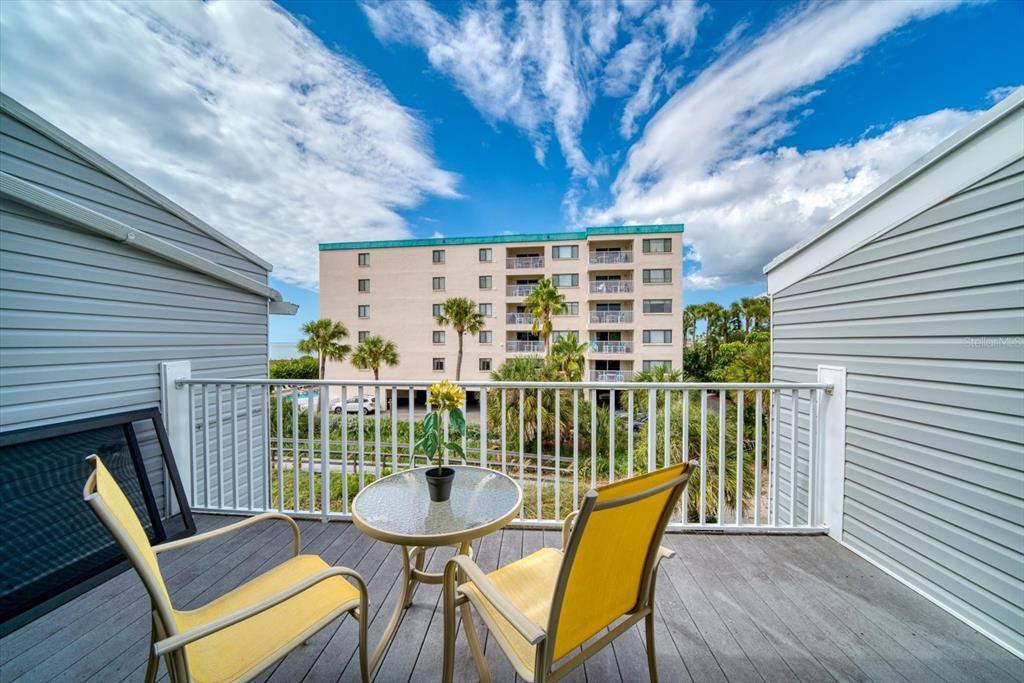 12274 1ST Street West, Treasure Island, FL 33706