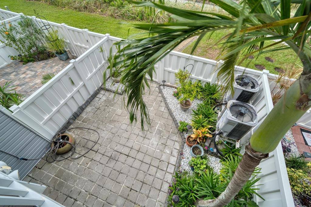 12274 1ST Street West, Treasure Island, FL 33706