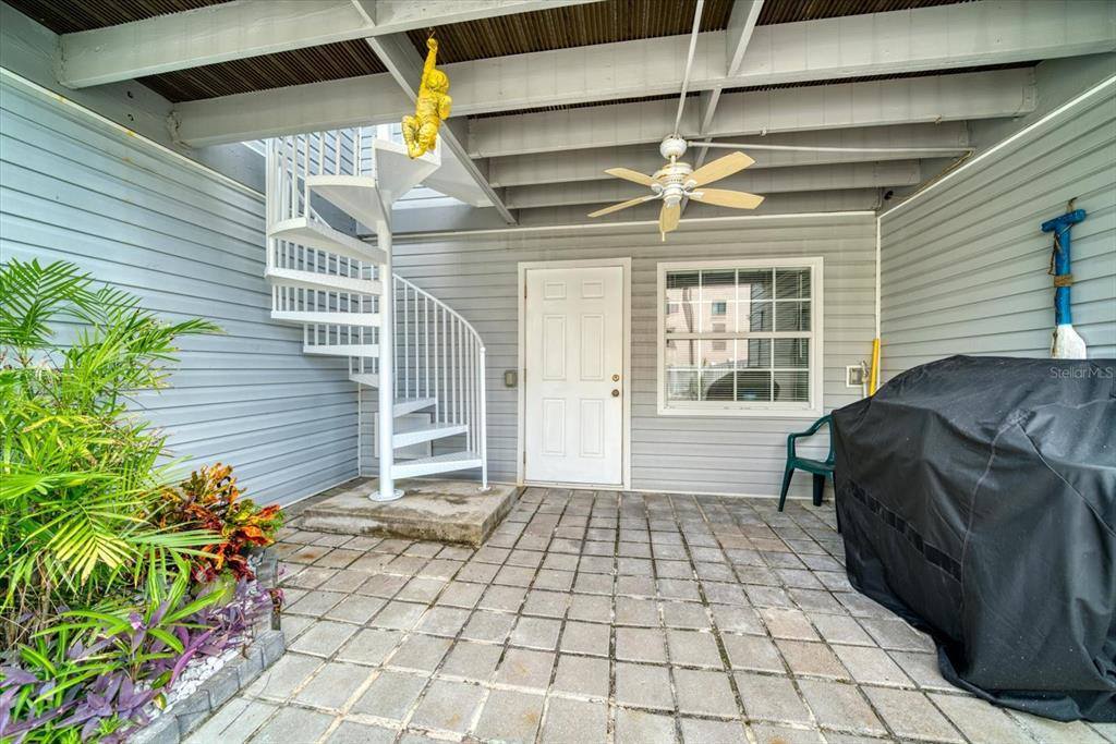 12274 1ST Street West, Treasure Island, FL 33706