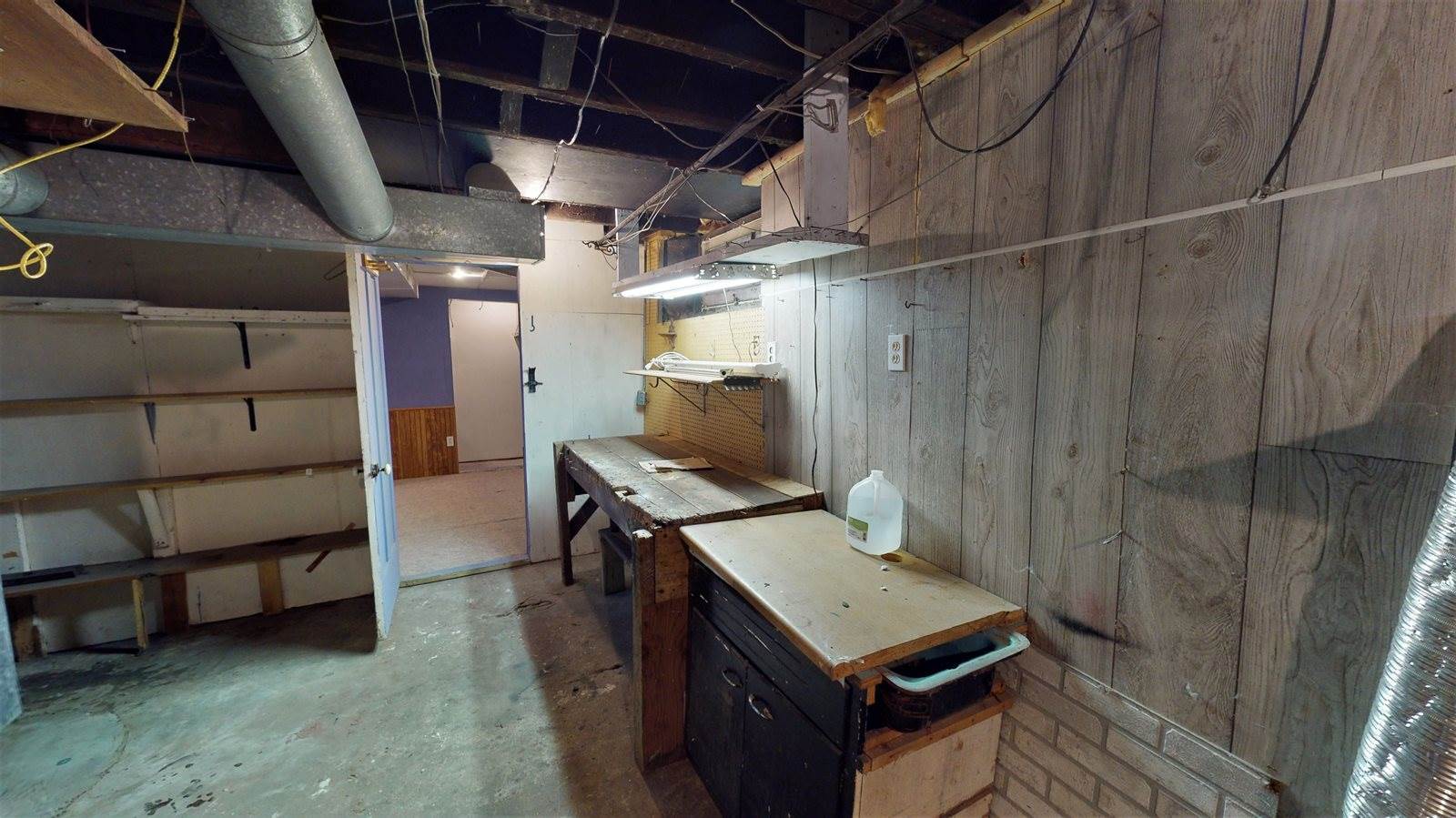 319 South Marquette Rd, Prairie Du Chien, WI 53821