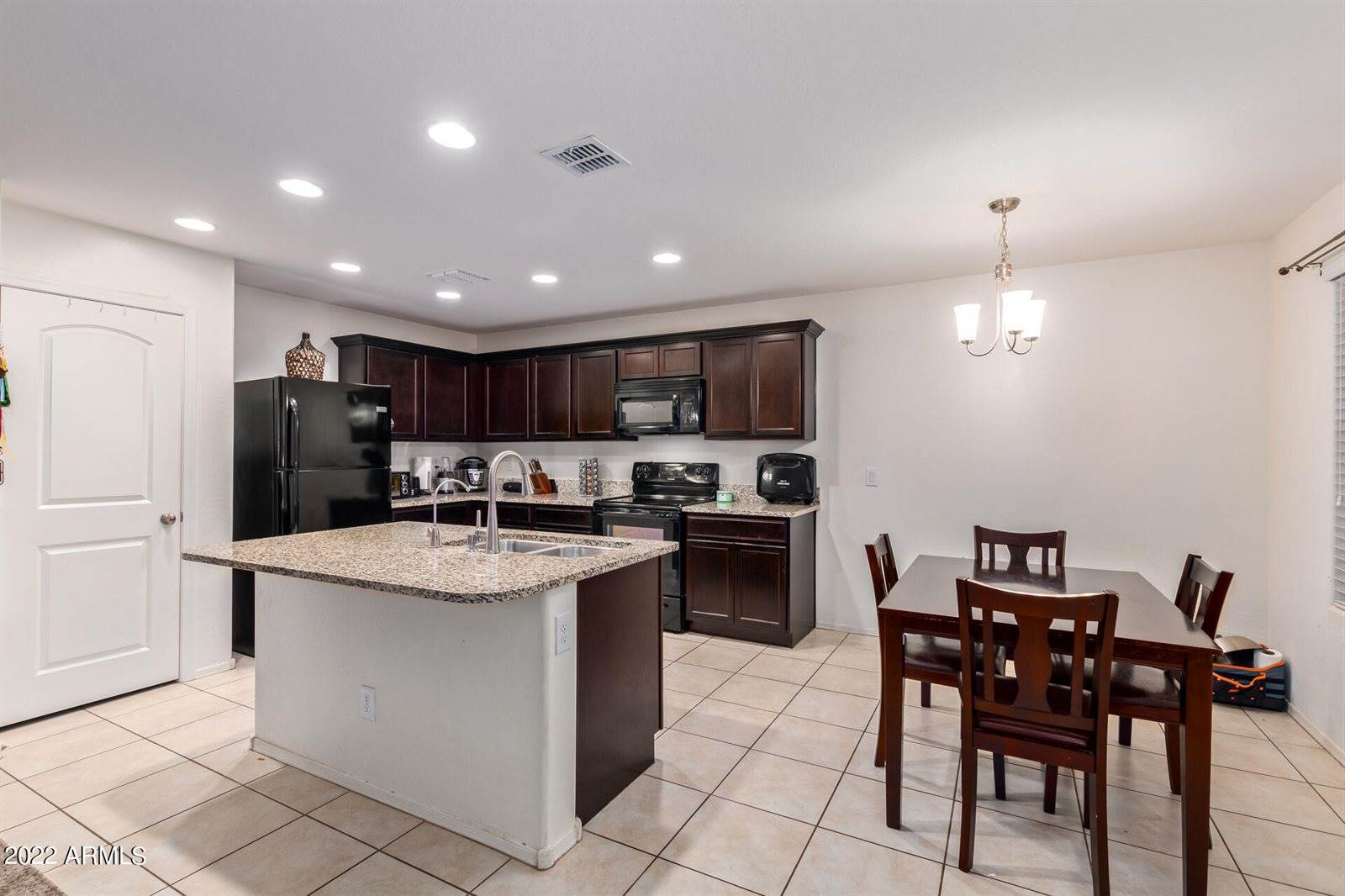 6114 East Oasis Boulevard, Florence, AZ 85132