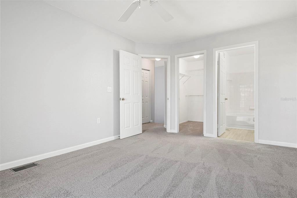 850 South Tamiami Trail, Sarasota, FL 34236