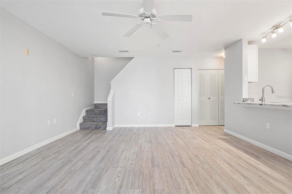 850 South Tamiami Trail, Sarasota, FL 34236