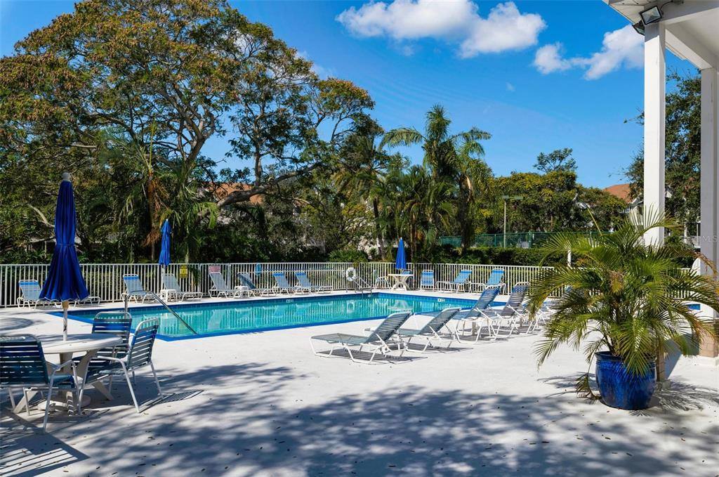 850 South Tamiami Trail, Sarasota, FL 34236