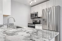 850 South Tamiami Trail, Sarasota, FL 34236