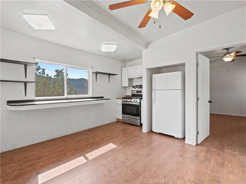 830 Foreston Drive, Acton, CA 93510