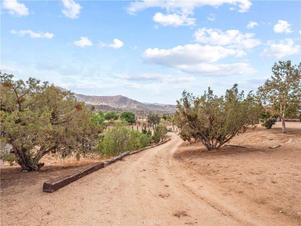 830 Foreston Drive, Acton, CA 93510