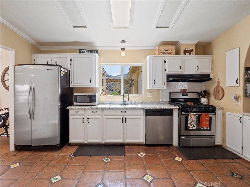 830 Foreston Drive, Acton, CA 93510