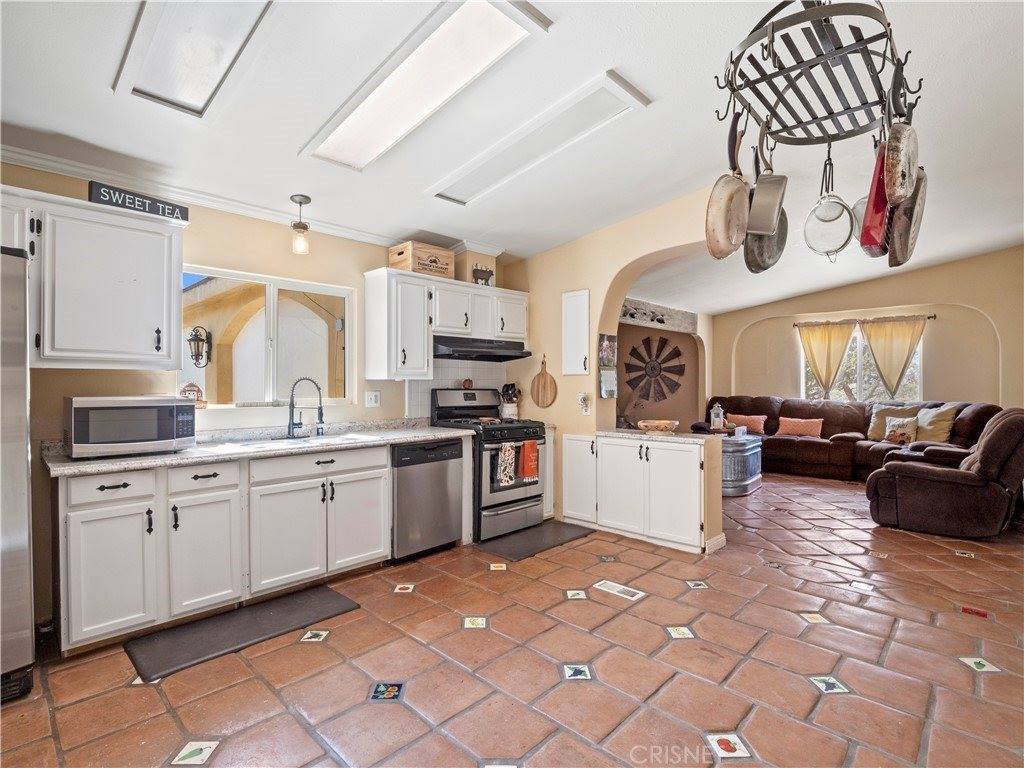 830 Foreston Drive, Acton, CA 93510