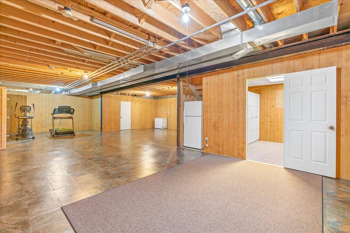 1928 Odyssey Drive, Brighton Township, MI 48114