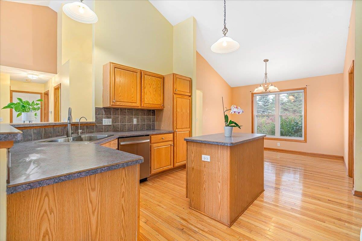 1928 Odyssey Drive, Brighton Township, MI 48114