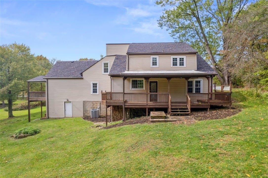860 East Mcmurray Rd, Peters Township, PA 15367