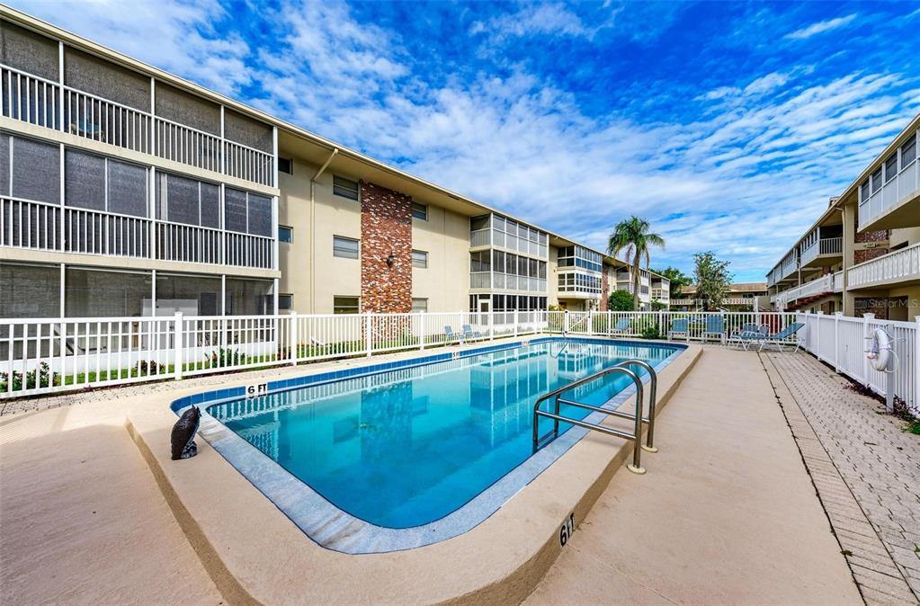 3751 South School Avenue, Sarasota, FL 34239