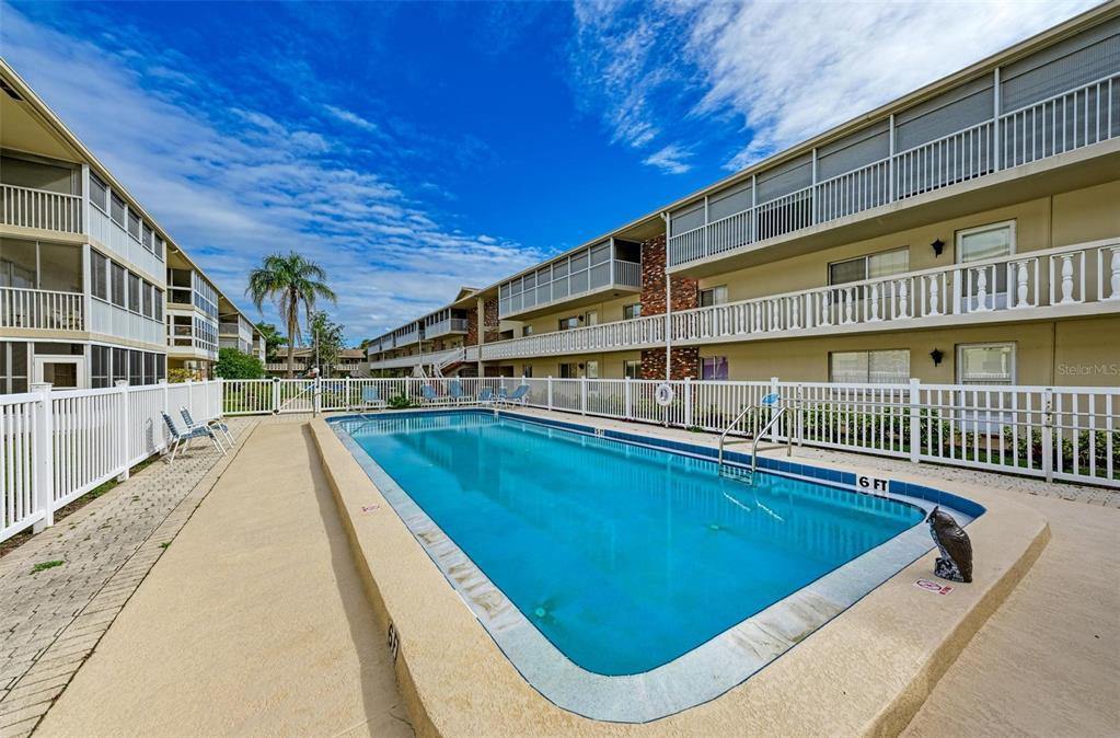 3751 South School Avenue, Sarasota, FL 34239