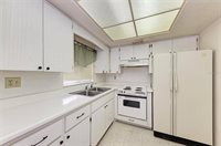 3751 South School Avenue, Sarasota, FL 34239