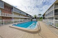 3751 South School Avenue, Sarasota, FL 34239