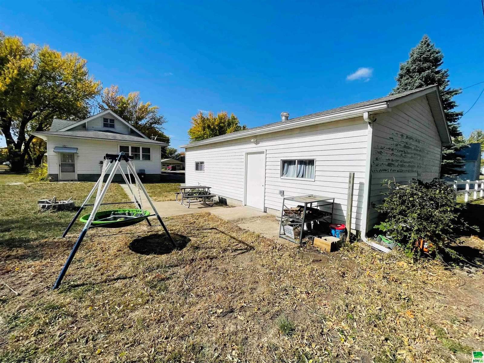 308 4th AVE, Hornick, IA 51026