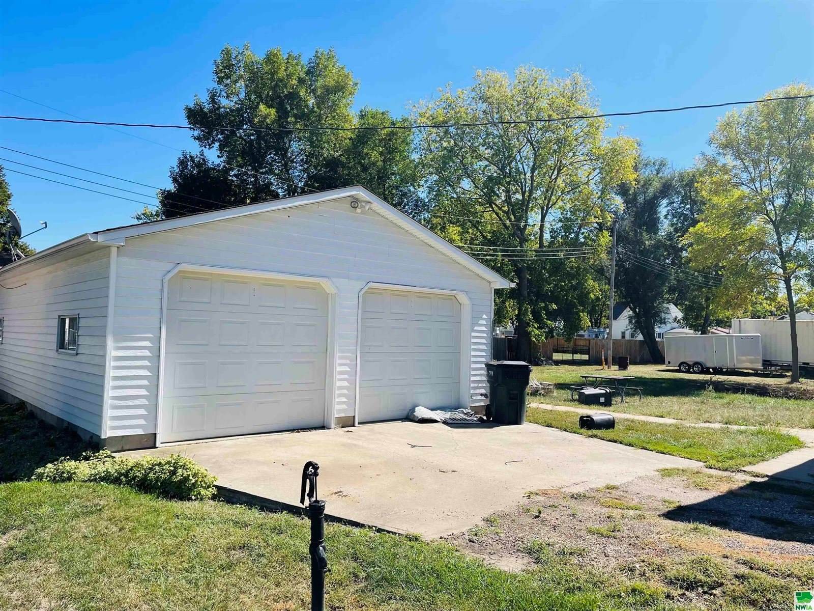 308 4th AVE, Hornick, IA 51026