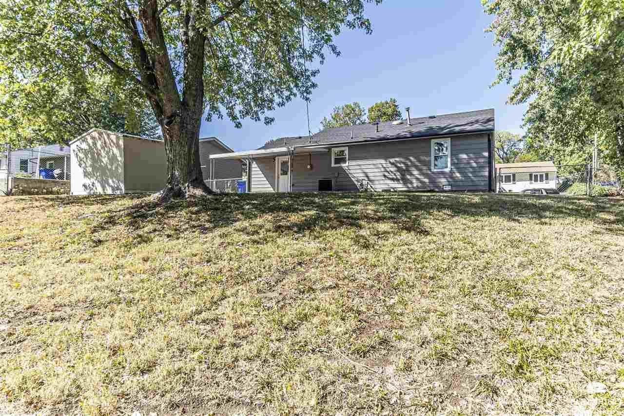 525 Sheridan Drive, Junction City, KS 66441