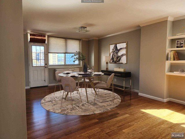 2150 Center Avenue, #3H, Fort Lee, NJ 07024