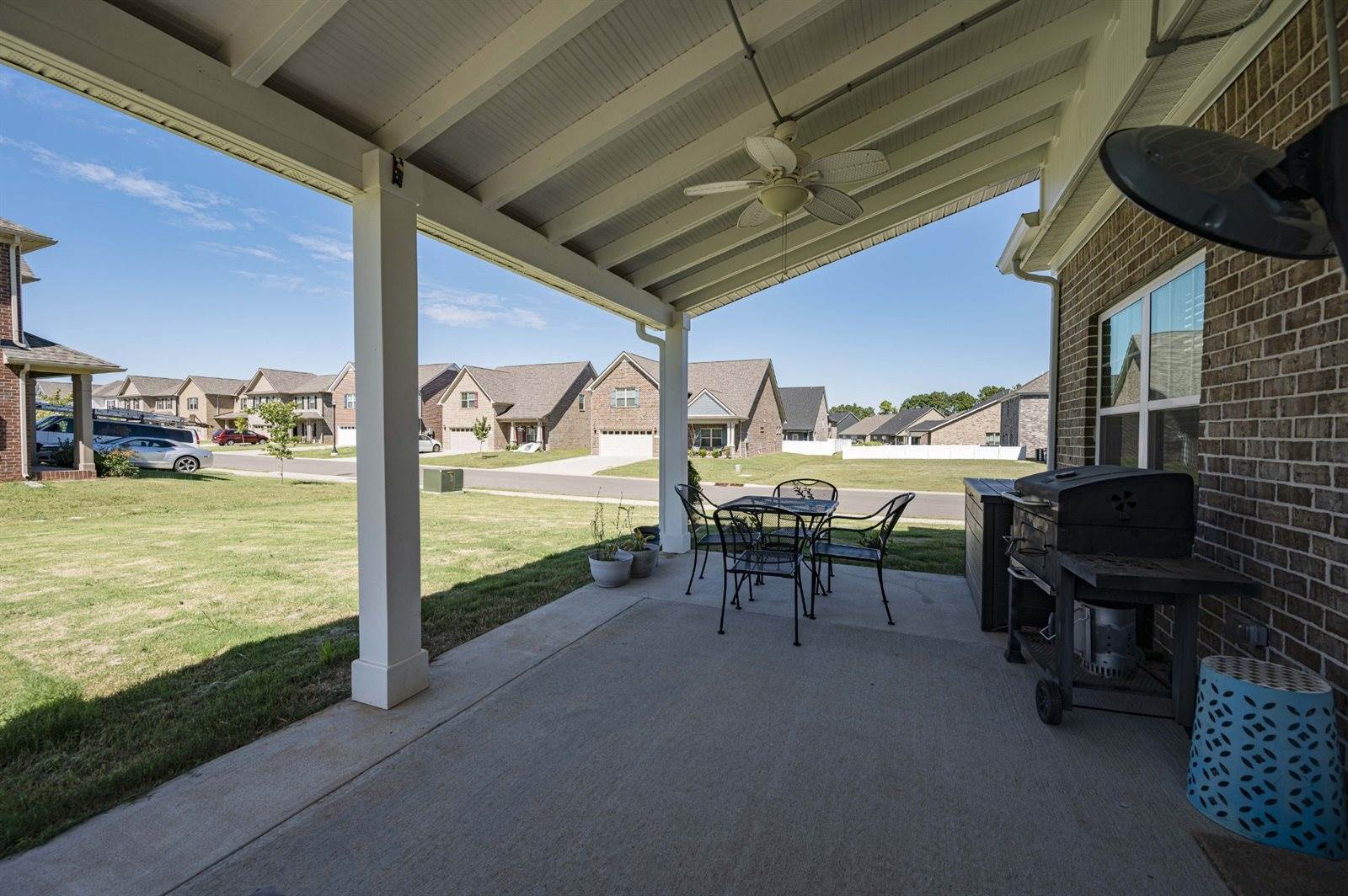 517 Sunflower Dr, Smyrna, TN 37167