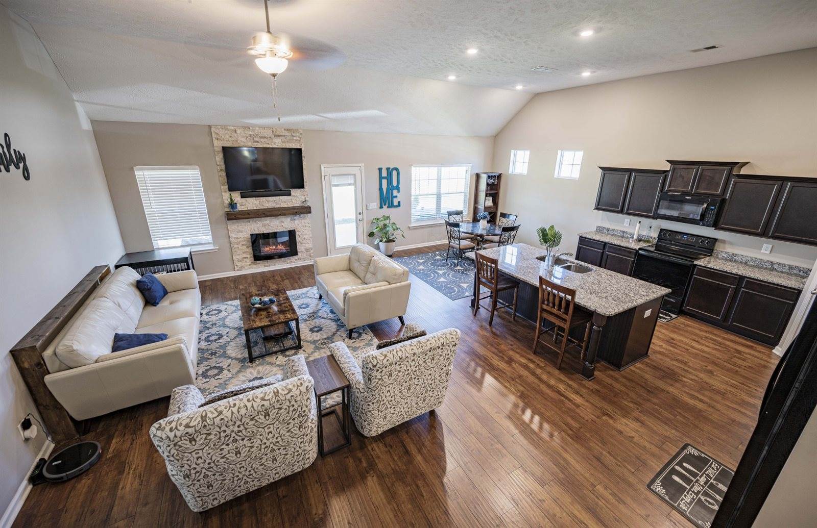 517 Sunflower Dr, Smyrna, TN 37167