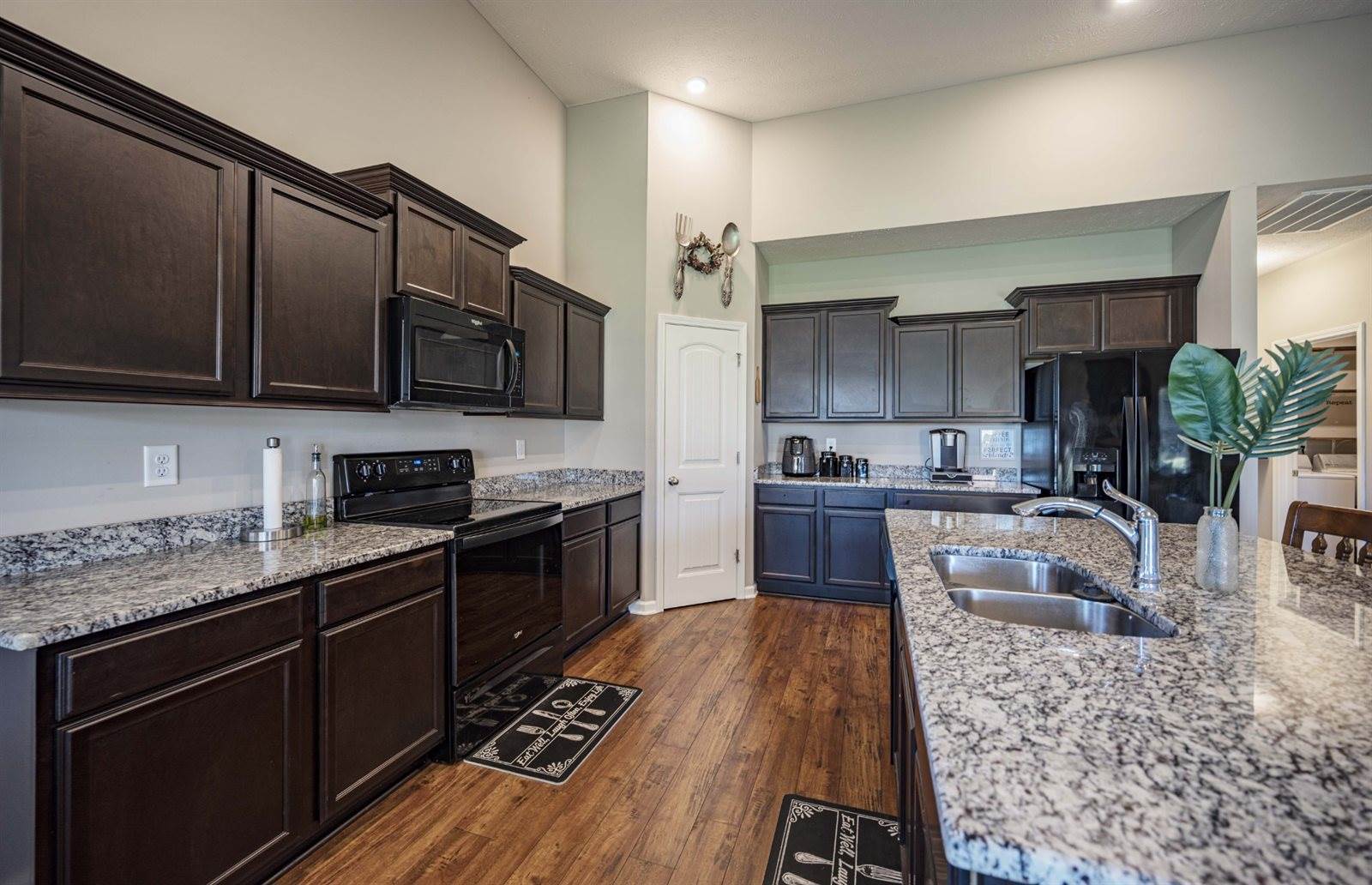 517 Sunflower Dr, Smyrna, TN 37167