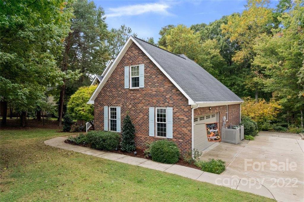 131 Digh Circle, Mooresville, NC 28117