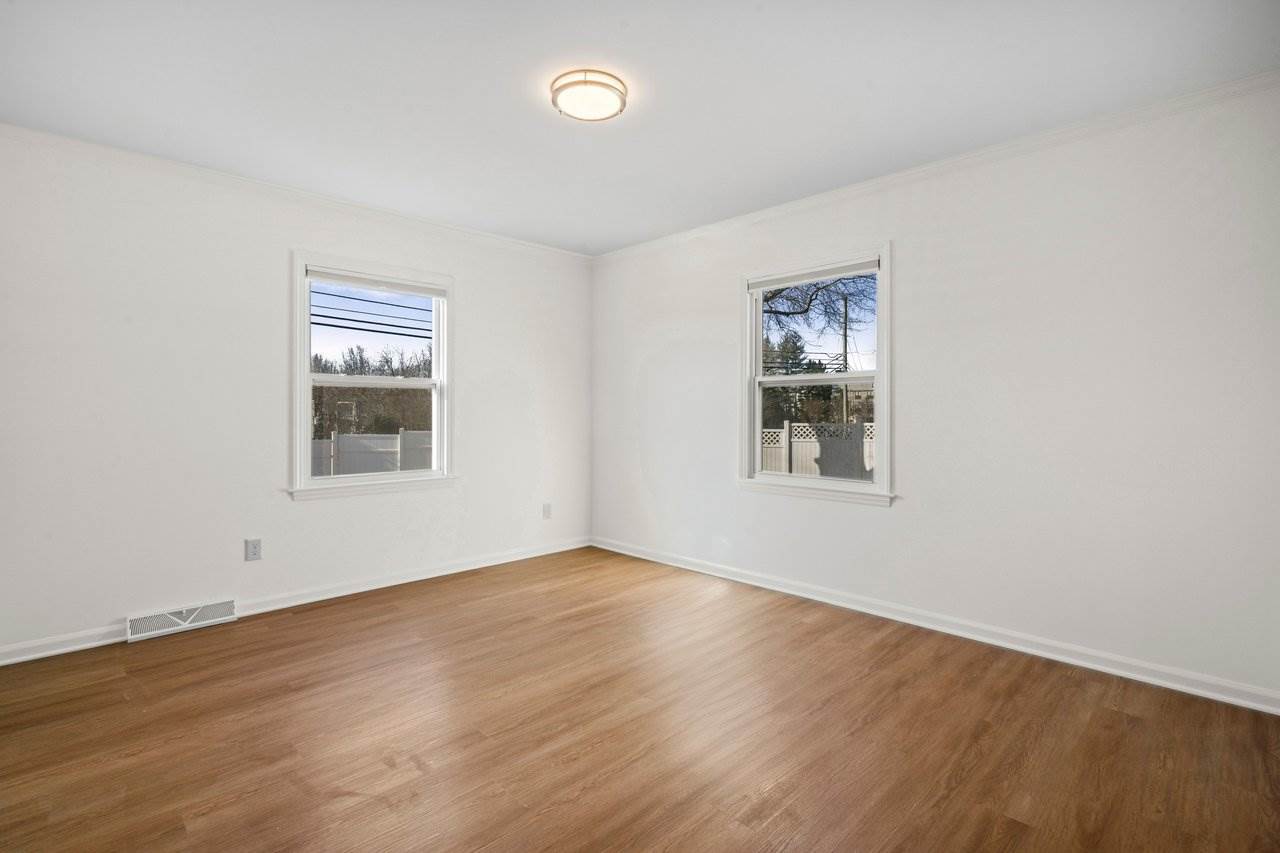 16808 Knoxwood Drive, Huntersville, NC 28078