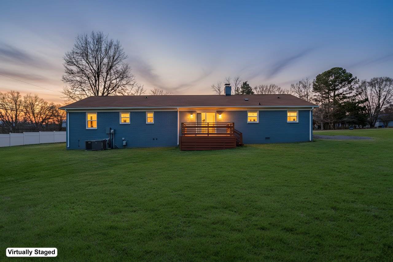 16808 Knoxwood Drive, Huntersville, NC 28078