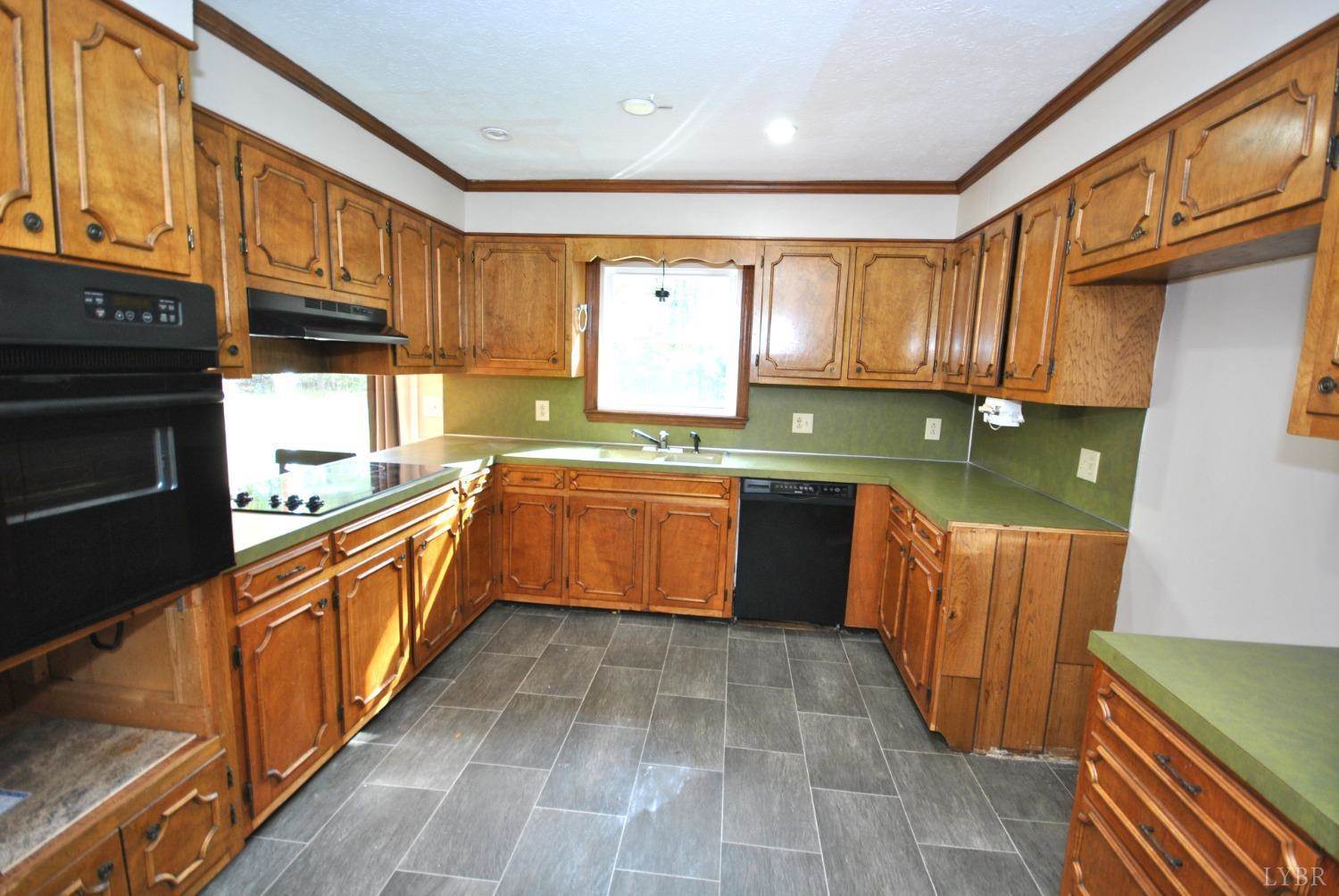 60 Winston Lane, Altavista, VA 24517