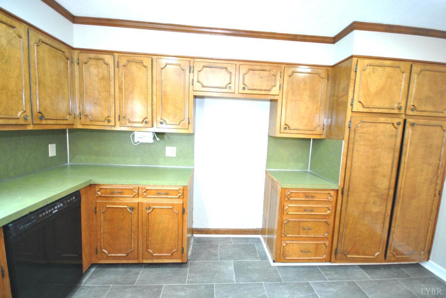 60 Winston Lane, Altavista, VA 24517