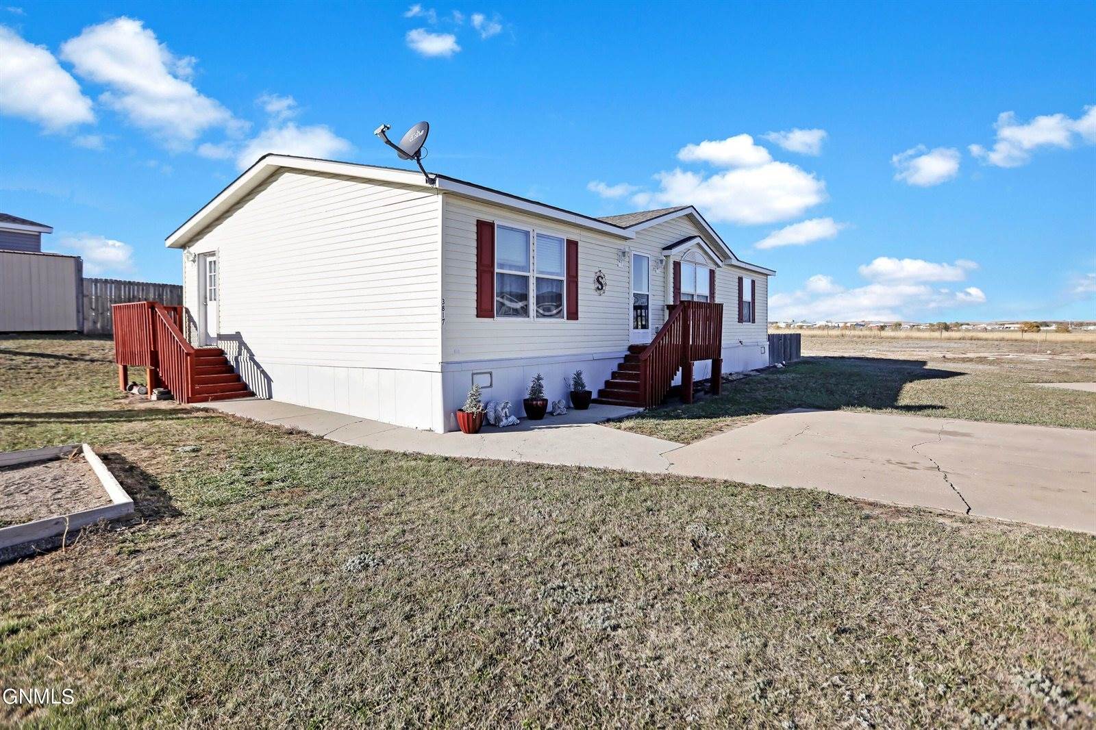 3817 22nd Avenue West, Williston, ND 58801