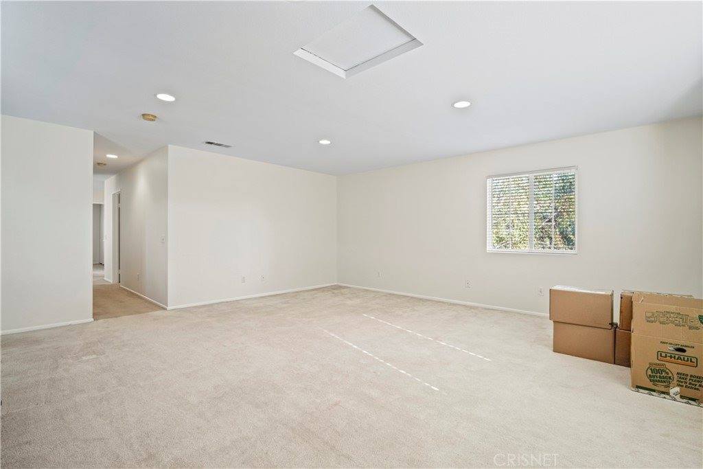 29632 Teasedale Place, Castaic, CA 91384