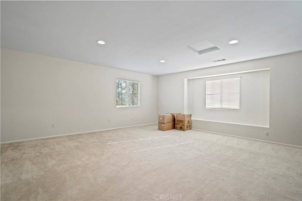 29632 Teasedale Place, Castaic, CA 91384