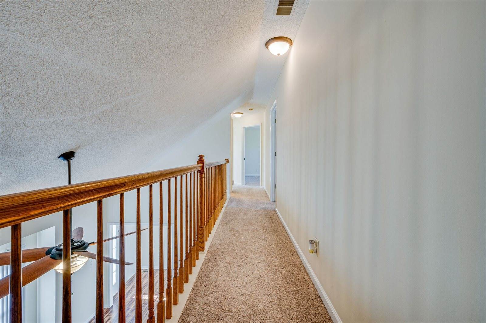 1037 Summerhaven Rd, Clarksville, TN 37042