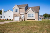1037 Summerhaven Rd, Clarksville, TN 37042