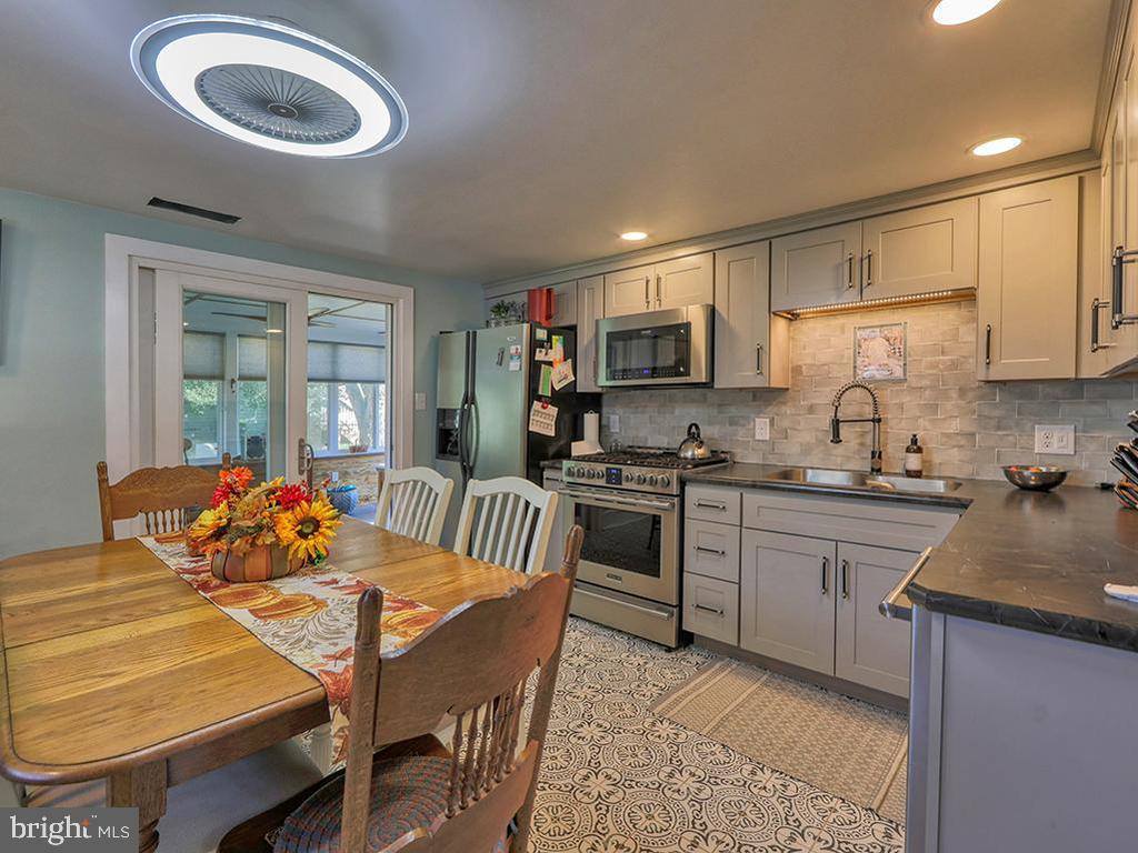 405 Atlantic Avenue, Milton, DE 19968