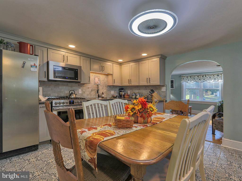 405 Atlantic Avenue, Milton, DE 19968