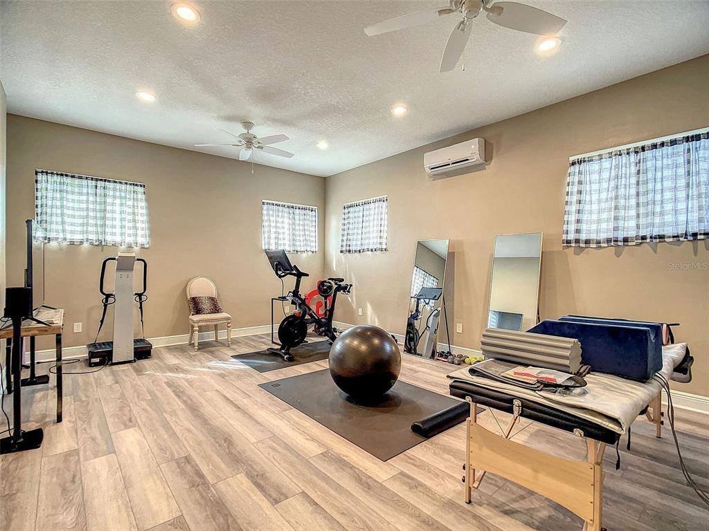 1660 Swallow Court, The Villages, FL 32162