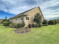 1660 Swallow Court, The Villages, FL 32162