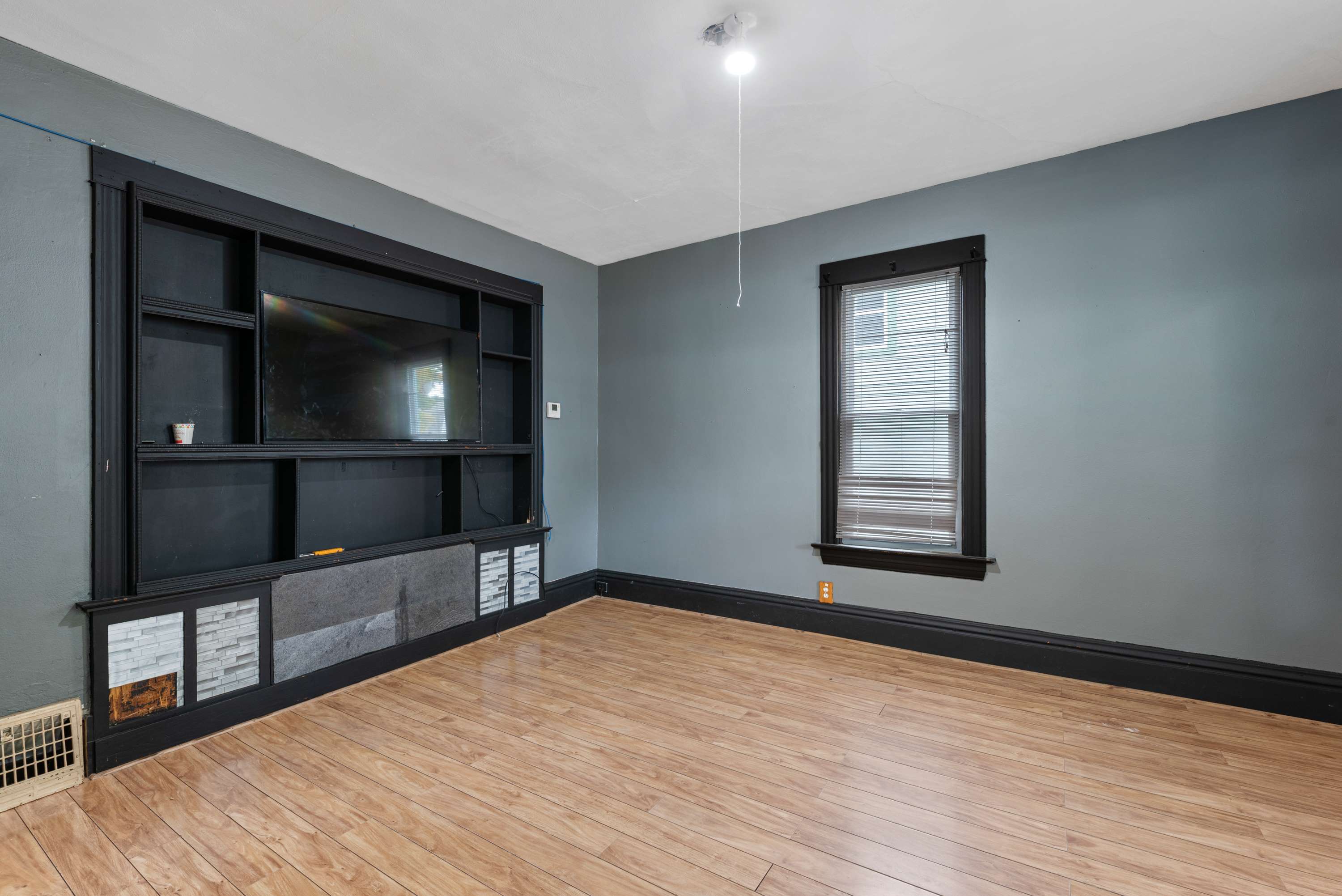 1431 Carlisle Ave, Racine, WI 53404