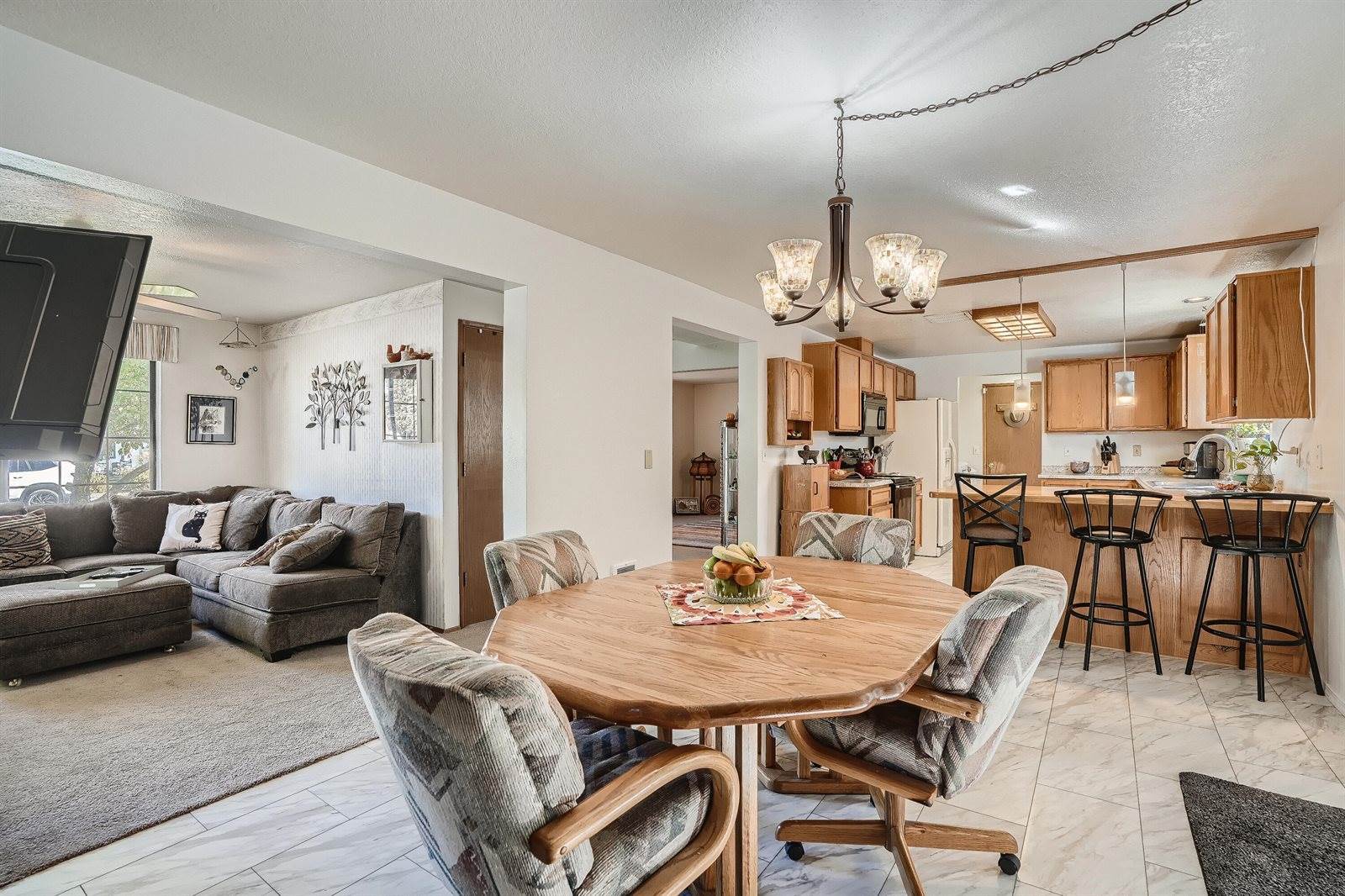 1953 NE Red Rock Lane, Bend, OR 97701