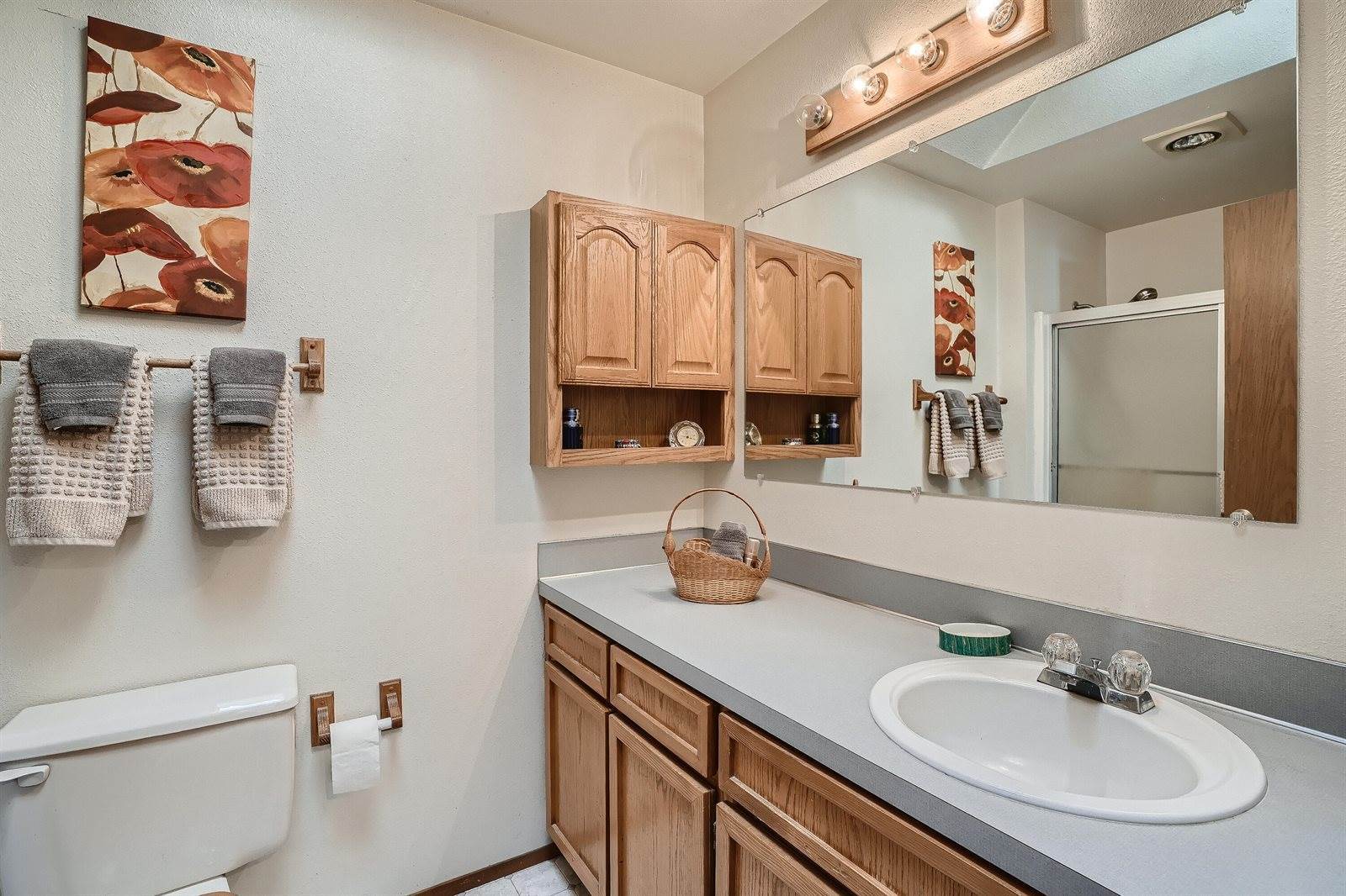 1953 NE Red Rock Lane, Bend, OR 97701