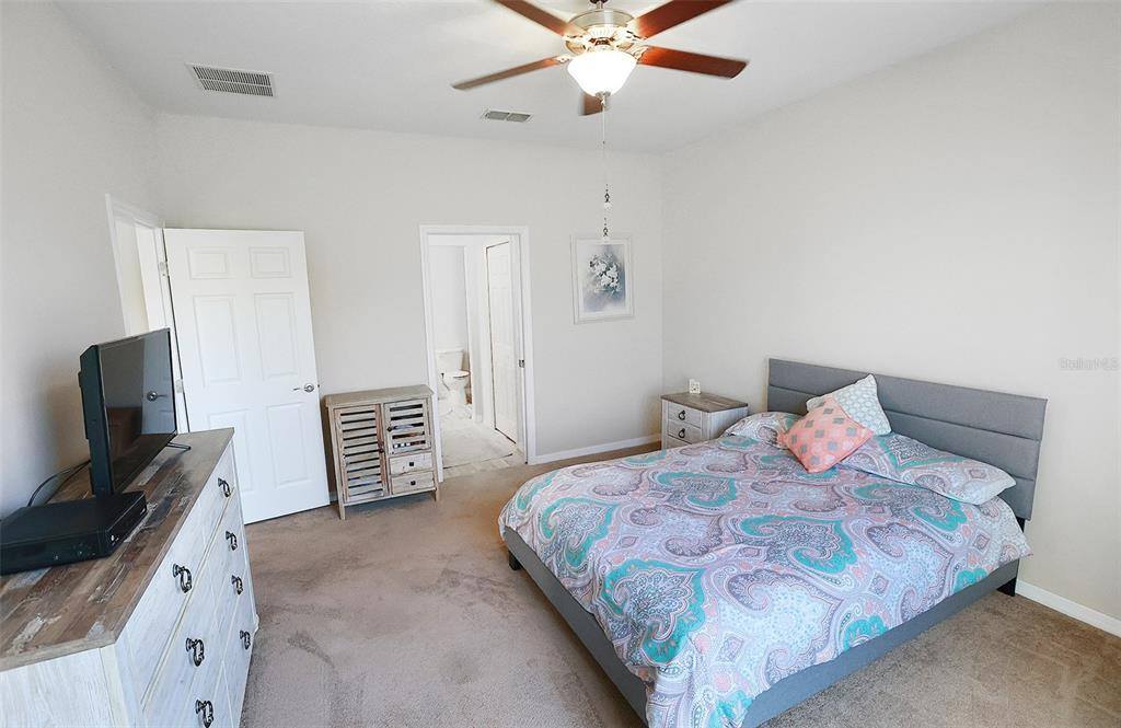 26950 White Plains Way, Leesburg, FL 34748