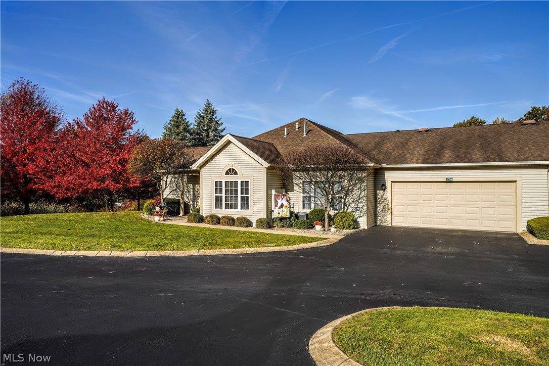 174 Wilcox Road, Austintown, OH 44515