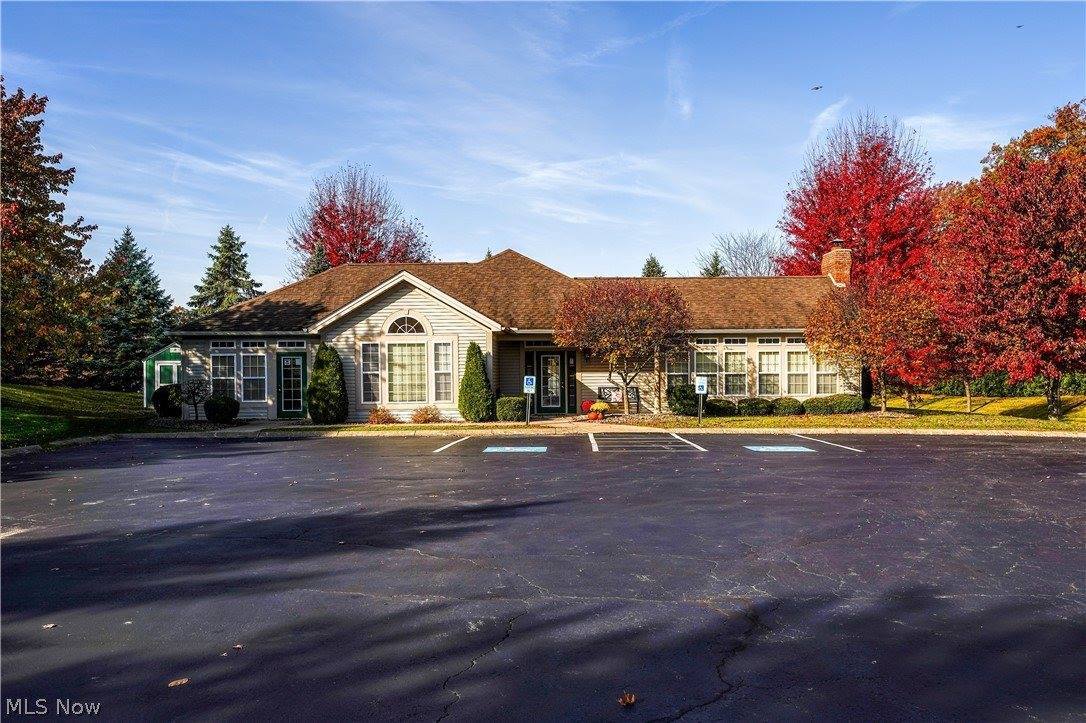 174 Wilcox Road, Austintown, OH 44515