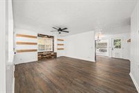 1517 Lake View Dr, Cookeville, TN 38506