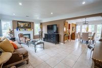 1170 North Kenilworth Avenue, Glendale, CA 91202