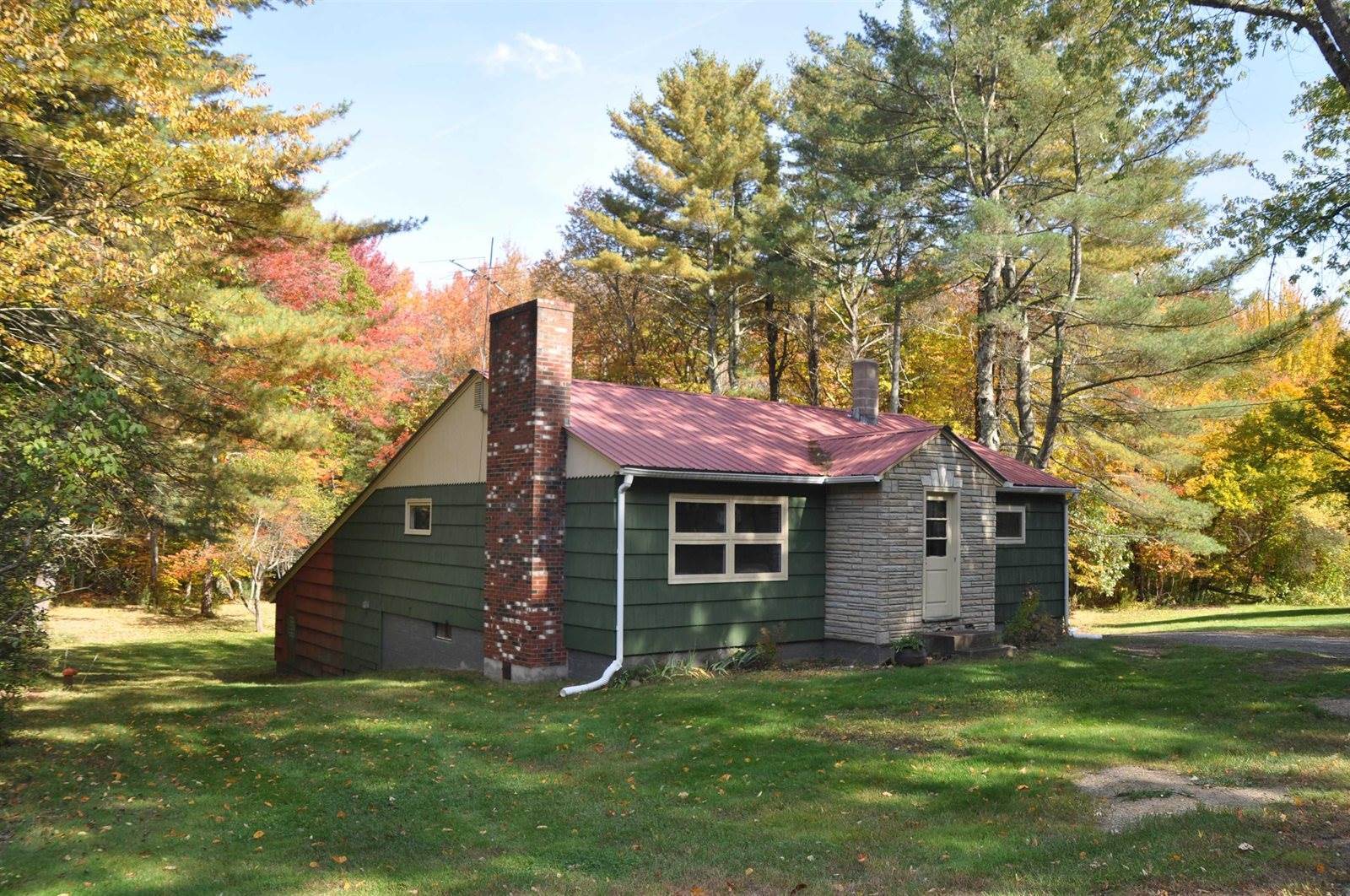 254 Exeter Road, Epping, NH 03042
